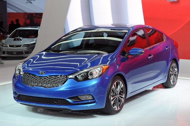 Kia ​​Forte Sedan ch&iacute;nh thức ra mắt tại Los Angeles 3