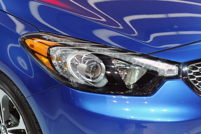 Kia ​​Forte Sedan ch&iacute;nh thức ra mắt tại Los Angeles 10