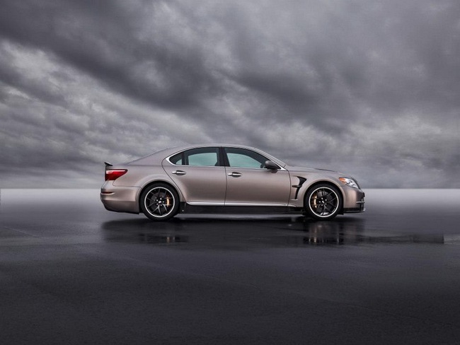 Si&ecirc;u sedan Lexus TS-650 ch&iacute;nh thức xuất hiện 2