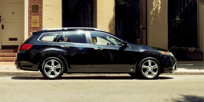 Acura TSX Sport Wagon 2013: Bắt đầu từ 31.860 đô la Mỹ 3