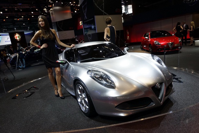 Alfa Romeo 4C Coupe sẽ đến vào năm 2013 6