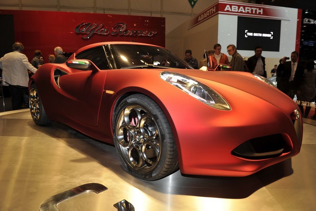 Alfa Romeo 4C Coupe sẽ đến vào năm 2013 11