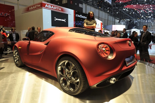 Alfa Romeo 4C Coupe sẽ đến vào năm 2013 12