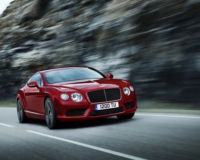 Bentley Continental GT V8 được chọn l&agrave; xe của năm tại Trung Đ&ocirc;ng 13