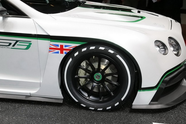 Bentley mang xe đua Continental GT3 tới Los Angeles 16