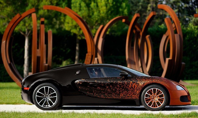 Veyron Grand Sport Venet: Tác phẩm nghệ thuật nhanh nhất thế giới 10