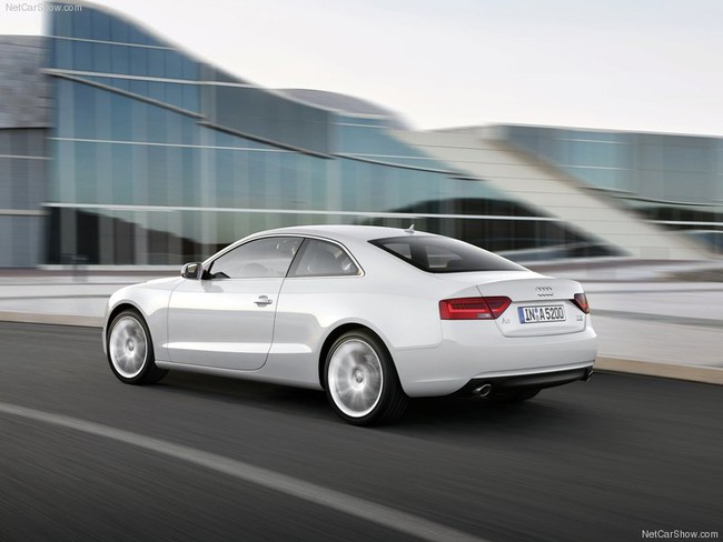 So găng: BMW 4-Series Coupe-Audi A5 Coupe- Mercedes-Benz C-Class 14