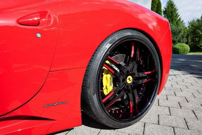 Ferrari California bản độ siêu mạnh của CDC Performance 21