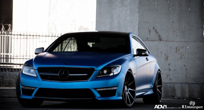 Tuyệt đẹp với Mercedes-Benz CL-Class màu xanh dương 3