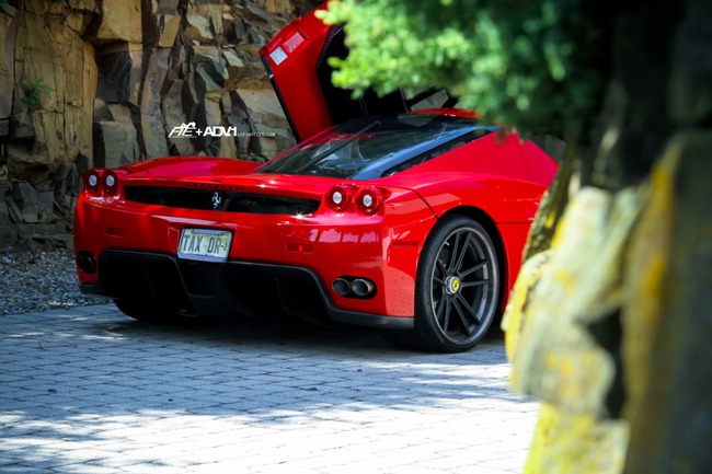 Ferrari Enzo: Tươi mới hơn với bộ la-zăng của ADV.1 9