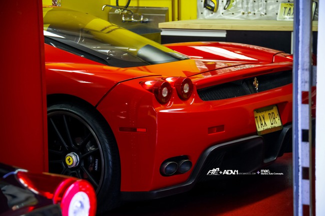Ferrari Enzo: Tươi mới hơn với bộ la-zăng của ADV.1 11