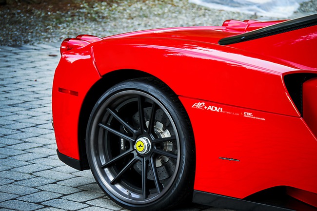 Ferrari Enzo: Tươi mới hơn với bộ la-zăng của ADV.1 12