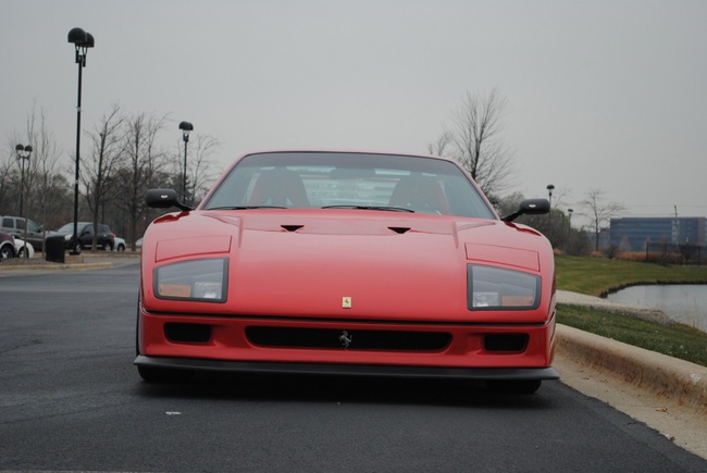  Ferrari F40 "hàng nhái" có giá 25.500 đô la Mỹ 1