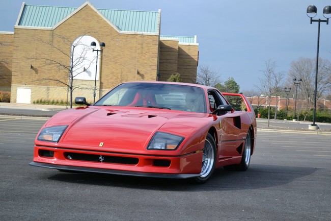  Ferrari F40 "hàng nhái" có giá 25.500 đô la Mỹ 2