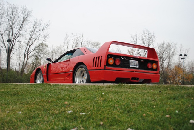  Ferrari F40 "hàng nhái" có giá 25.500 đô la Mỹ 3
