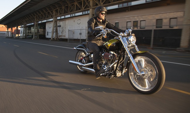 Harley-Davidson CVO Breakout 2013 - thành viên cuối của bộ tứ siêu đẳng 8