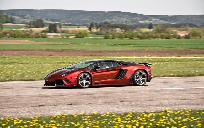 Lamborghini Aventador: Kỳ quan mới trong thế giới xe độ 10