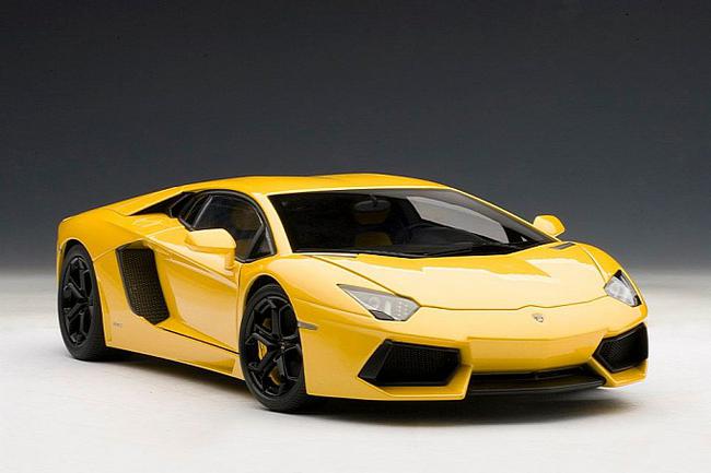 Sở hữu Lamborghini Aventador với gi&aacute; hơn... 4 triệu đồng 3