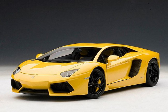 Sở hữu Lamborghini Aventador với gi&aacute; hơn... 4 triệu đồng 4