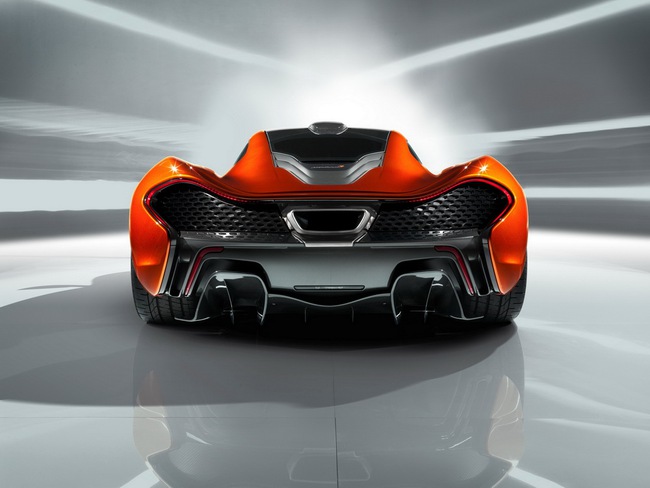 McLaren "diễn" siêu xe P1 tại Mỹ theo yêu cầu của VIP 11