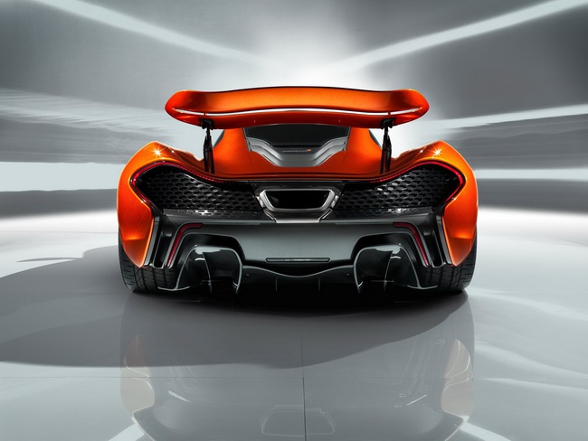 McLaren "diễn" siêu xe P1 tại Mỹ theo yêu cầu của VIP 12