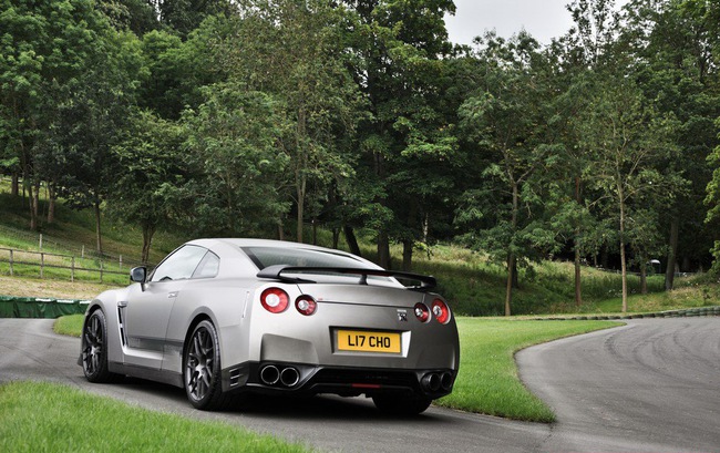 Nissan GT-R LM900 – Ấn tượng từ sự đơn giản 7