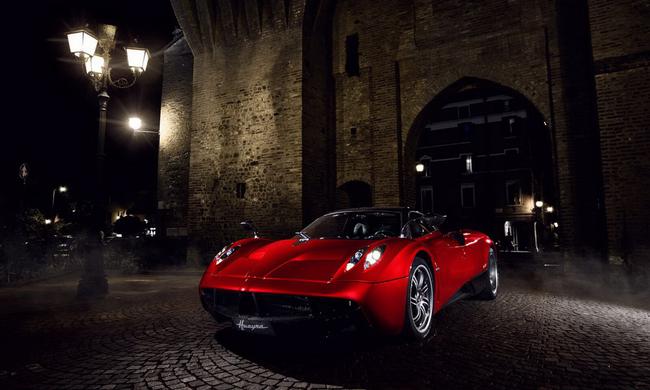 Sao Top Gear chọn Pagani Huayra l&agrave; xe của năm 2012 3