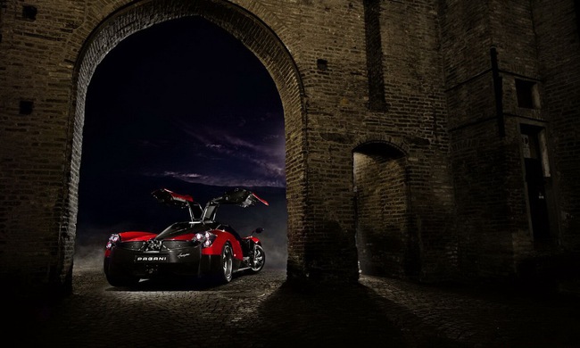 Sao Top Gear chọn Pagani Huayra l&agrave; xe của năm 2012 5