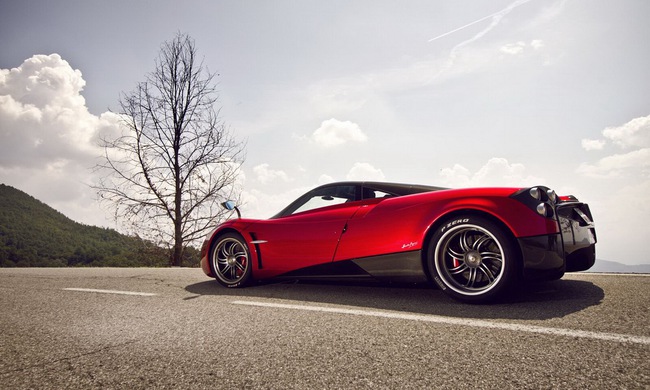 Sao Top Gear chọn Pagani Huayra l&agrave; xe của năm 2012 12