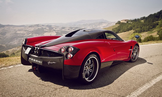 Sao Top Gear chọn Pagani Huayra l&agrave; xe của năm 2012 13