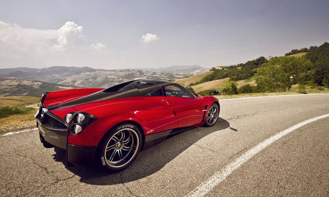 Sao Top Gear chọn Pagani Huayra l&agrave; xe của năm 2012 14