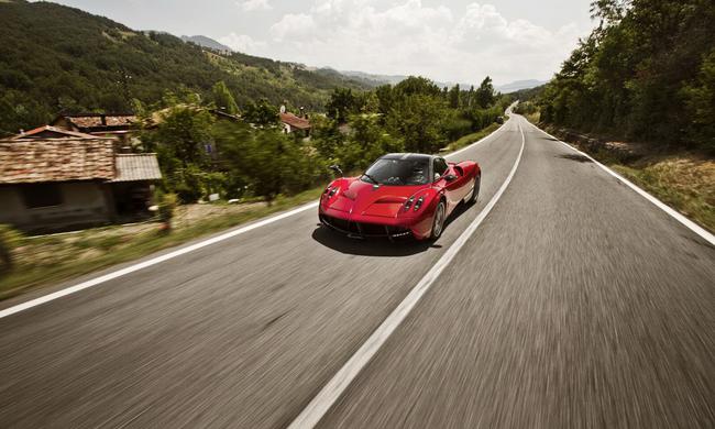Sao Top Gear chọn Pagani Huayra l&agrave; xe của năm 2012 18