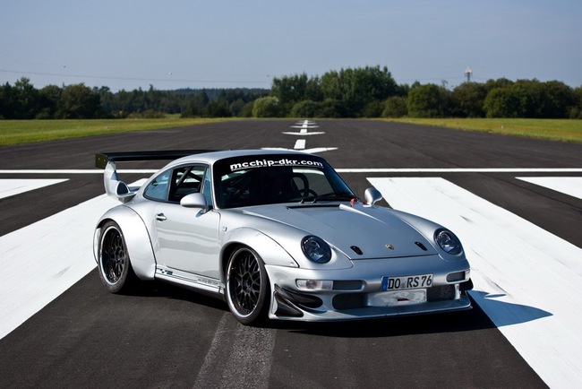 Mcchip độ lại “xế cũ” Porsche 911 GT2 1