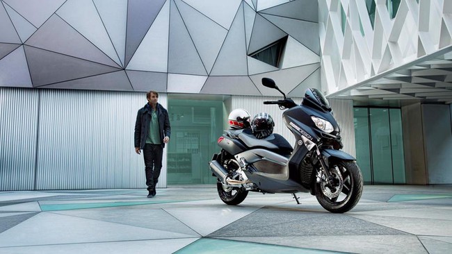 Yamaha X-Max – Khi công nghệ Nhật đi cùng thiết kế Ý 5