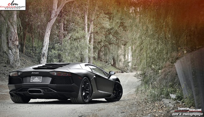 Rao bán siêu xe Lamborghini Aventador LP700-4 màu đen tuyệt đẹp 15