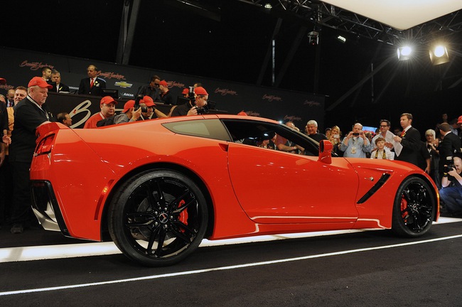 Siêu xe Corvette Stingray đầu tiên có giá 1,1 triệu đô la 7