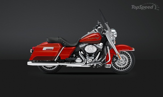 Thêm đặc biệt với Harley-Davidson Touring Road King 4