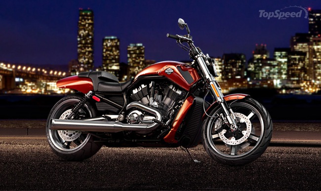 Harley-Davidson V-Rod Muscle – "Đẹp trai nhưng lạnh lùng" 11