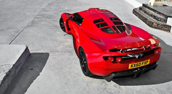 Ngắm siêu xe Hennessey Venom GT đỏ rực tại Bulgaria 3