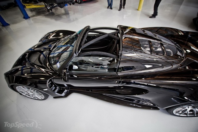 Video: Hennessey Venom GT Spyder đầu tiên trên thế giới 9