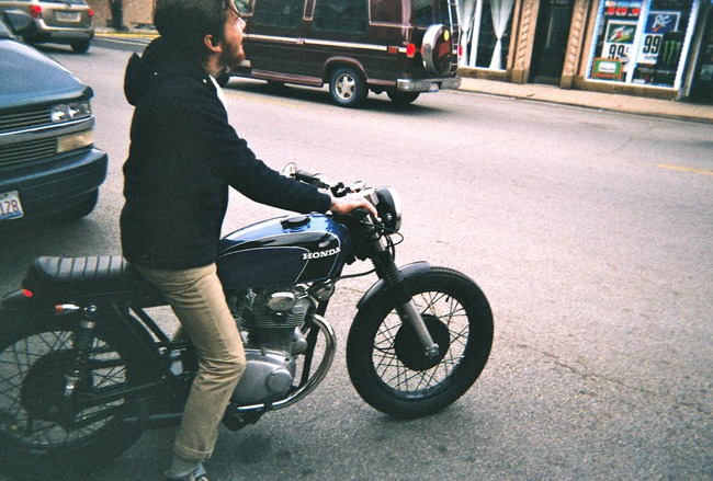 Honda CB350 – Nhỏ nhắn nhưng ấn tượng 13