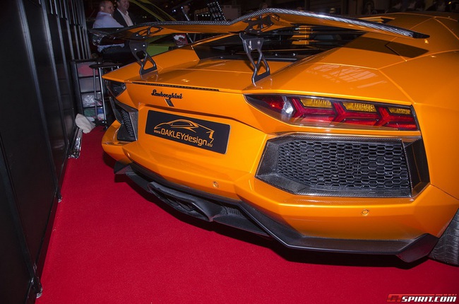 Oakley Design khoe Aventador “độ” tại AutoSport International 2013 4