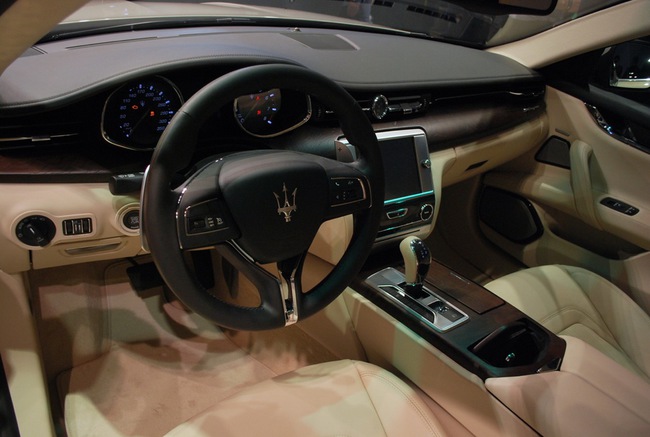 Maserati Quattroporte: Con át chủ bài 503 mã lực 20