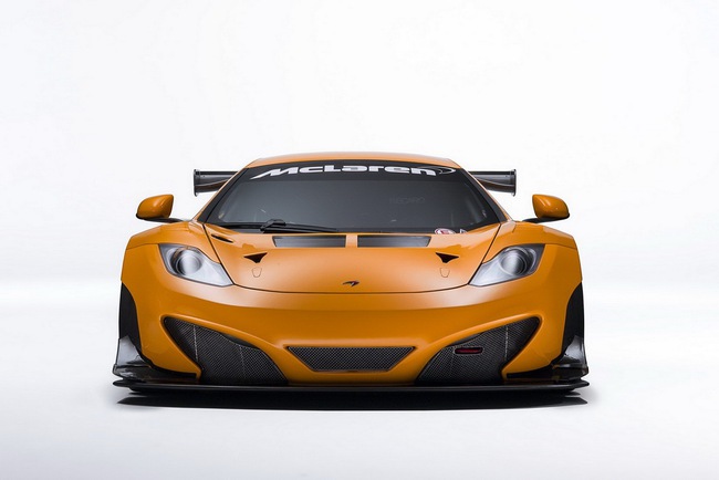 Cập nhật về xế đua McLaren MP4-12C GT3 3