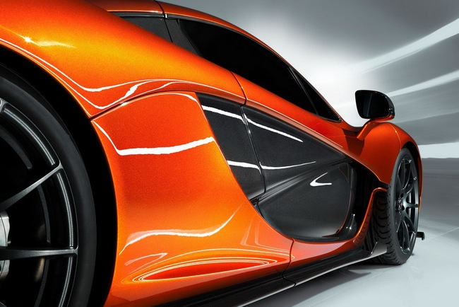Siêu xe McLaren P1 lại “khoe tài” 13