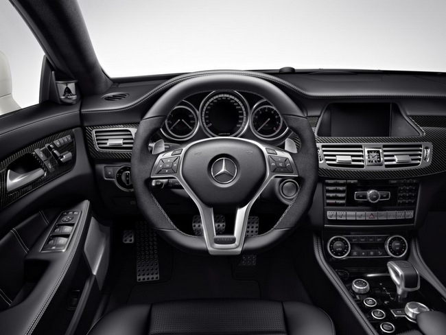 Mercedes-Benz CLS63 AMG bất ngờ được nâng cấp 13