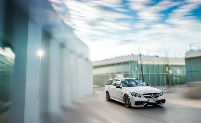 Mercedes-Benz E63 AMG: Công suất 557 mã lực, có thêm tùy chọn S-Model 17