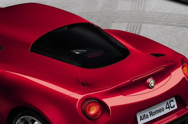 Alfa Romeo 4C xuất đầu lộ diện 7