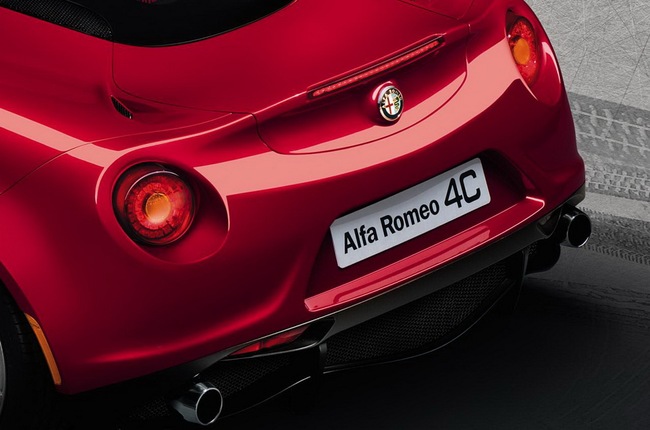 Alfa Romeo 4C xuất đầu lộ diện 8
