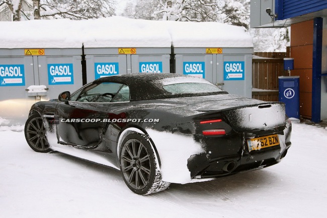 Aston Martin Vanquish Volante chạy thử trên tuyết trắng 4